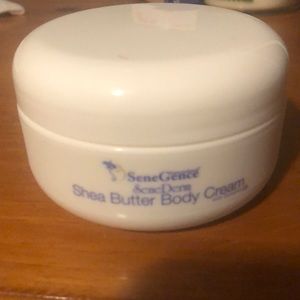 Shea butter body cream